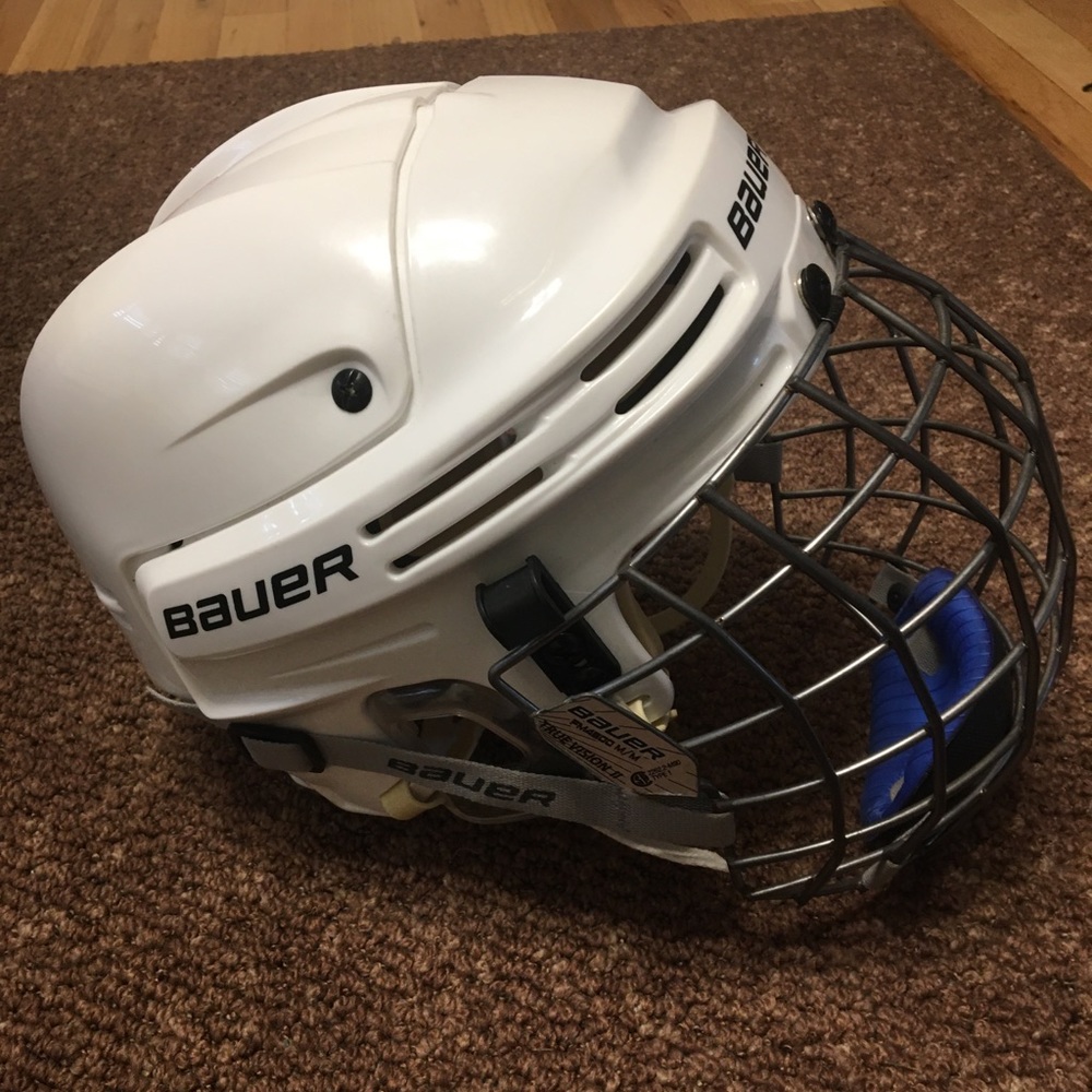 Bauer hockey helmet with mask